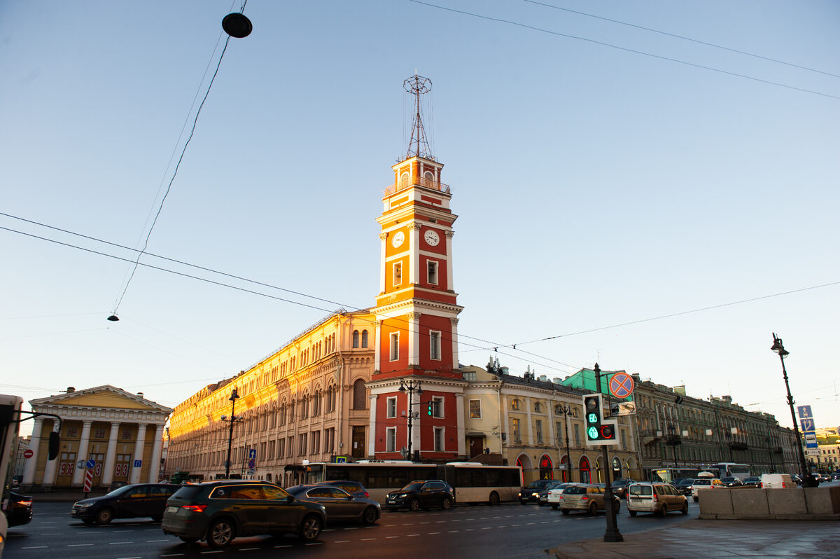 Думская улица. Думская улица Питер. Думская улица жилые дома. СПБ улица Думская, 1-3, лит. а.