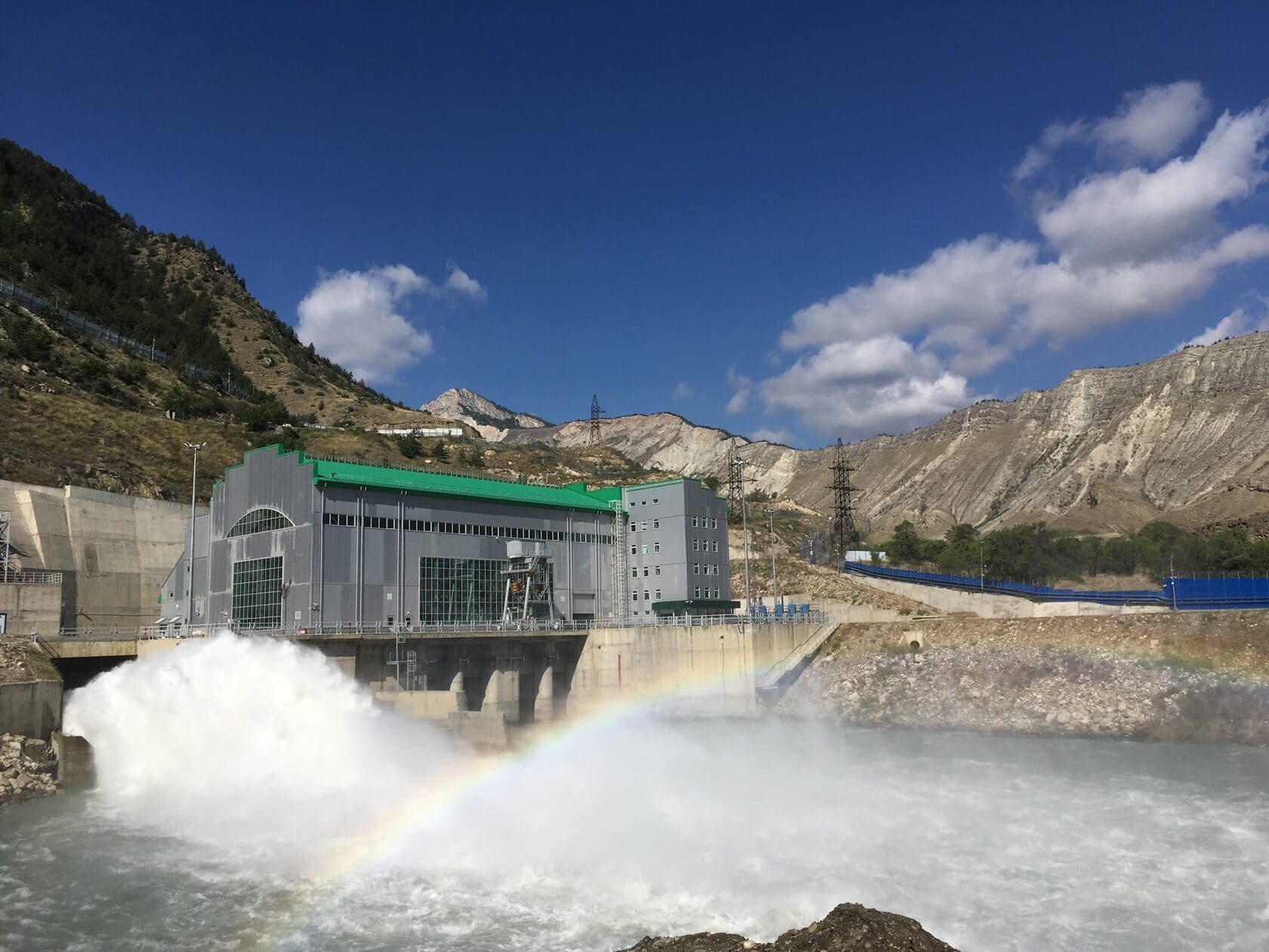 Гоцатлинское водохранилище фото