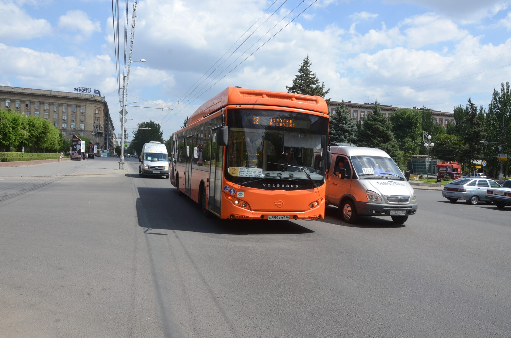 Автобус волгоград. Общественный транспорт Волгограда. 95 Автобус Волгоград. Автобус 2 Волгоград.